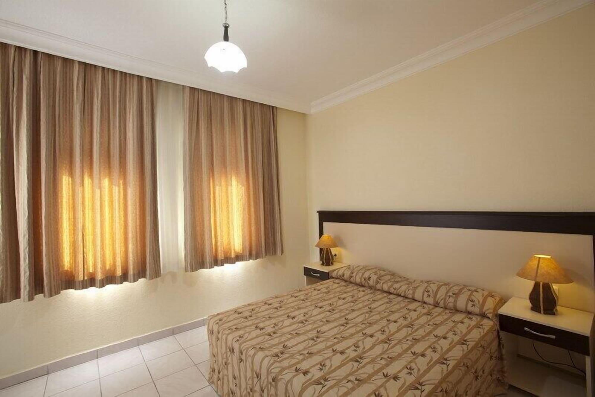 Helios Hotel Side Bagian luar foto