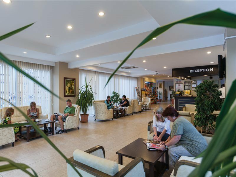 Helios Hotel Side Bagian luar foto